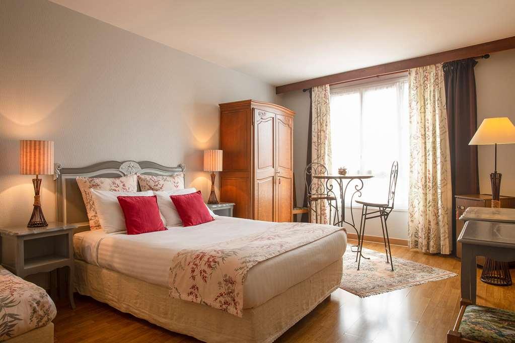The Originals Boutique, Hotel Clos Sainte Marie, Nevers Room photo