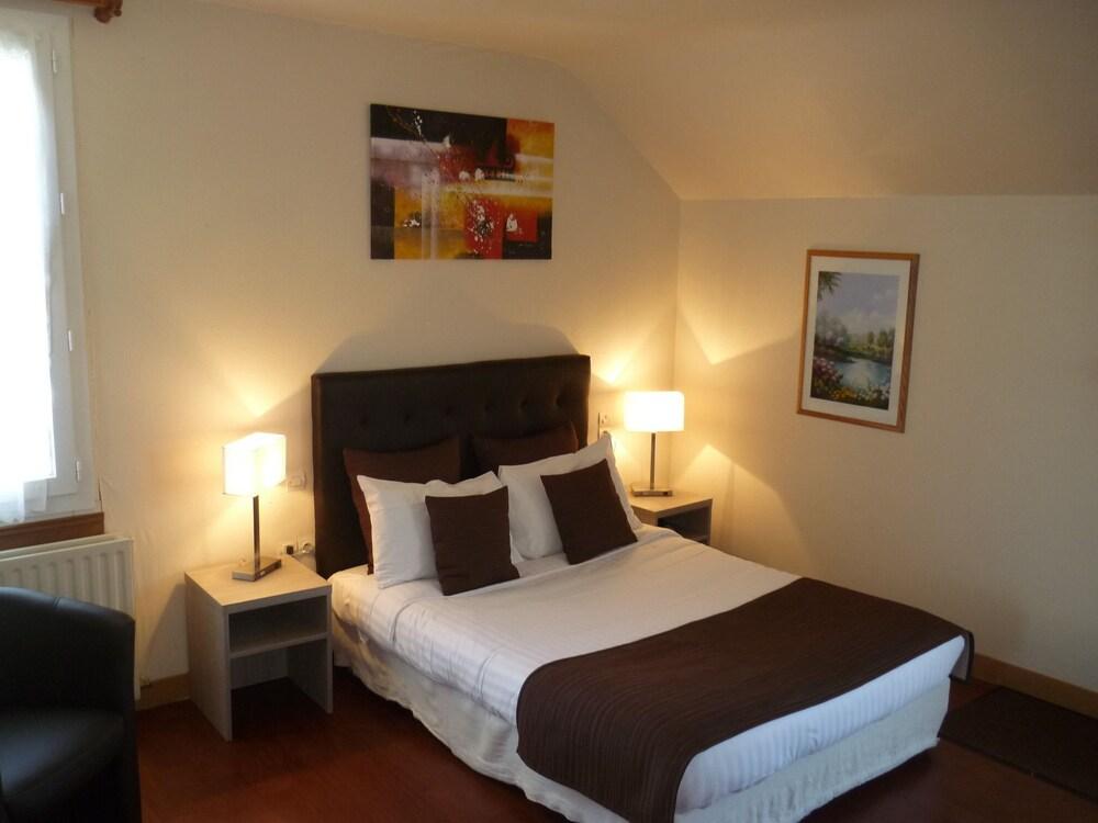 The Originals Boutique, Hotel Clos Sainte Marie, Nevers Exterior photo